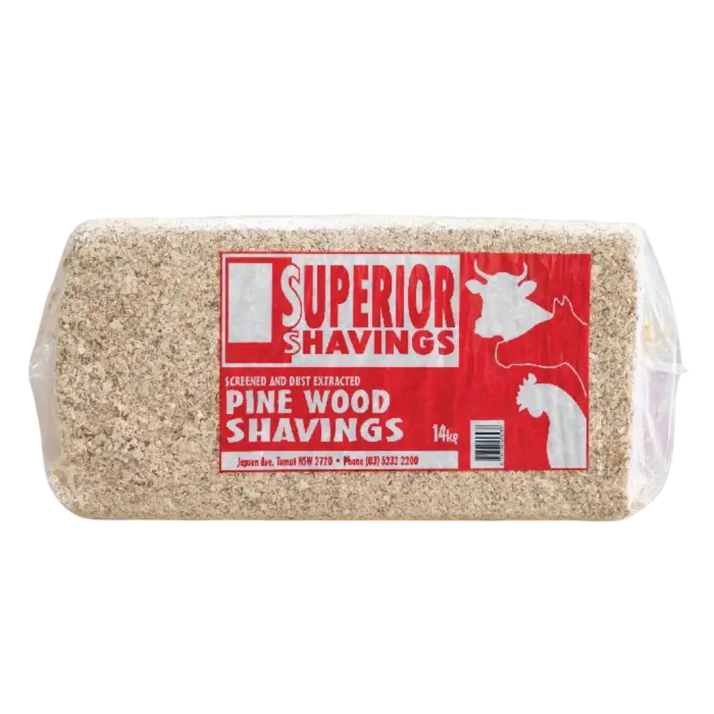 SUPERIOR SHAVINGS  - Premium Pine Wood Bedding For Chickens And Horses - 14kgs/70L